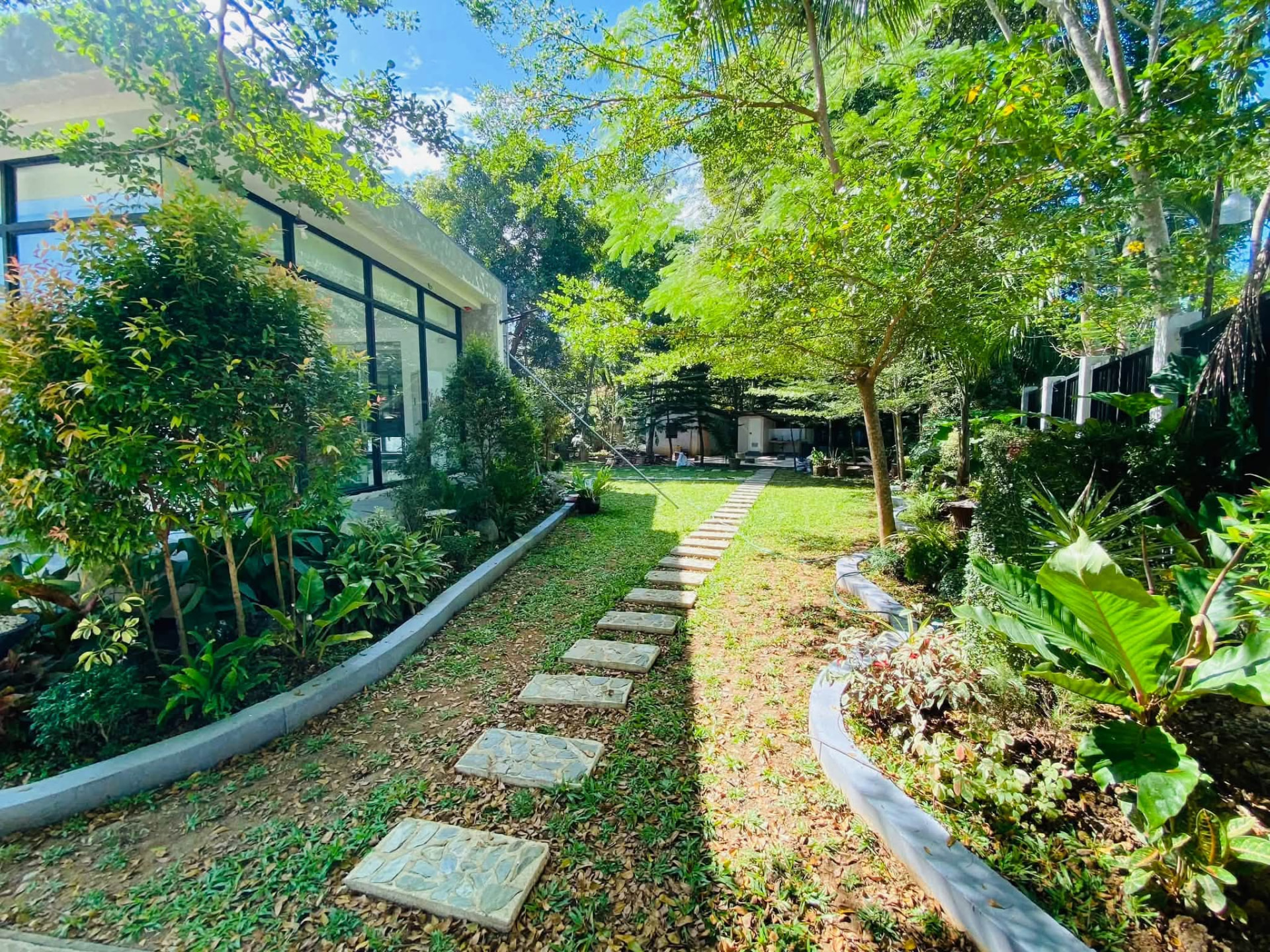 Garden walkway at Casa Elena